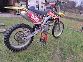 Suzuki RM-Z-250 - 3