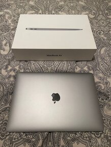 Predám MacBook Air 2018 - 3