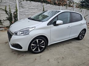 Peugeot 208  37.700km 2018 - 3