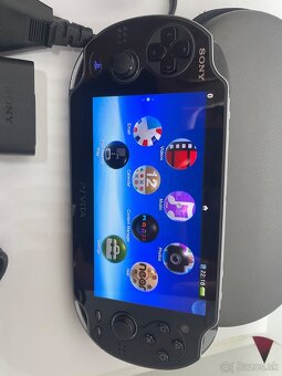 Sony PS VITA PCH-1004 + 16gb vita karta - 3