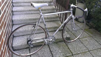 Retro cestny bicykel - 3