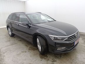 VW Passat B8 G3 1.5tsi/ Manuál/ Matrix - 3