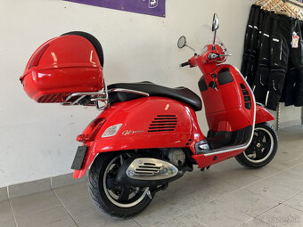 Piaggio Vespa GTS Super 125 - 3