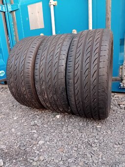 2+1 gratis 235/45R17 Pirelli Pzero - 3