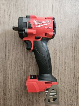 MILWAUKEE  FIW2F12 M18 FUEL 1/2" rázový uťahovák - 3