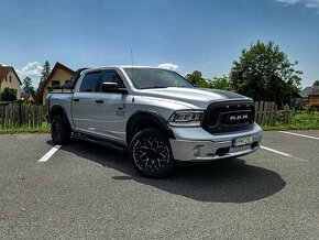 Dodge RAM 1500 5.7 HEMI 295 kW 4x4, r. v. 2017 - 3