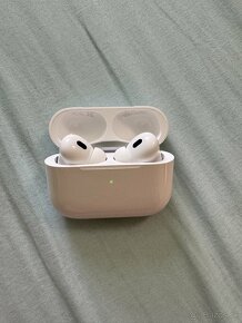 Apple AirPods ✅ - 3