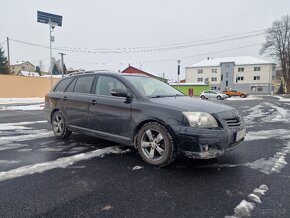 Predám Toyota Avensis combi diesel - 3