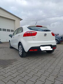 Kia Rio - 3