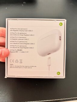 Apple AirPods Pro (2nd generation) USB-C - 3