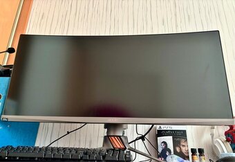 ASUS ROG PG348Q – 34” UltraWide Curved - 3