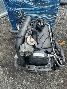 Motor 1.9 tdi 77kw BXE - 3