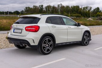 Mercedes-Benz GLA 200 d A/T AMG - 3