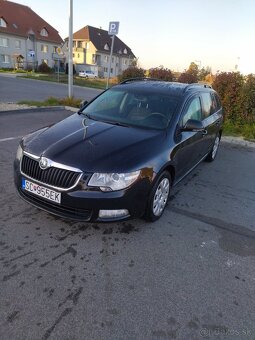 Škoda Superb 2012 - 3