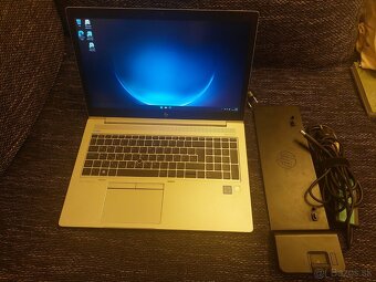 Celokovový premium notebook HP EliteBook 850 G5 + dock - 3