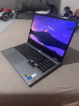 Lenovo LOQ 15IRX9 Luna Grey (3 roky záruka) - aktuálne - 3