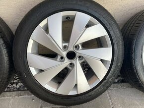 BELMONT orig Alu disky VW 5x112 6,5jx r17 ET 46 205 50 17 le - 3