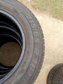 Predám Zimné Pneumatiky 215/65R16H - 3