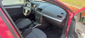 Predam opel Astra h 1.9cdti - 3