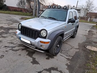 Jeep Cherokee kj 2.5 crd 4x4 - 3