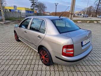 Škoda fabia 1.2 HTP 40KW r.v2008 BENZIN - 3