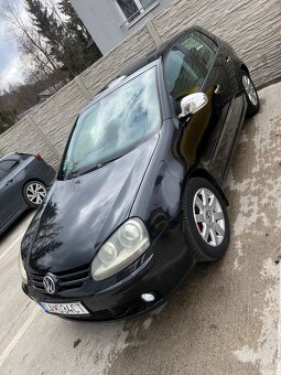 Volkswagen Golf 5 - 3