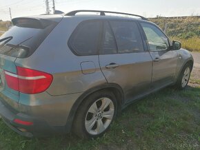 Rozpredám bmw e70 - 3