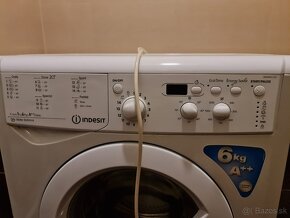 PREDÁM - Indesit IWSND61252 - spredu plnená práčka - 3