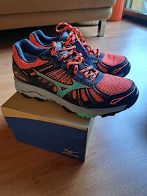 Mizuno wave mujin GTX 38.5 - 3