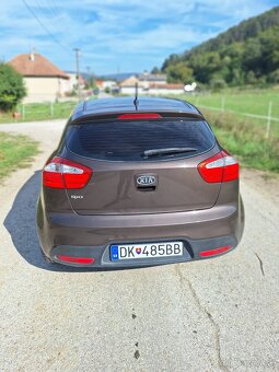 KIA Rio 1.4 - 3