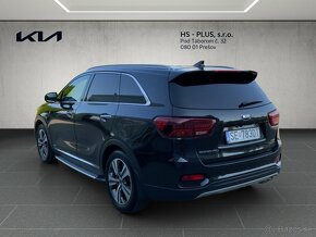 Kia Sorento 2,2 CRDI GT-LINE AWD AT - 3