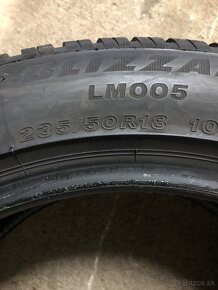 Bridgestone 235/50 R18 - zimné - 3