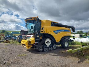 Kombajn New Holland CX 8.80 Track - 3