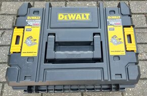 Akumulátorová ruční kotoučová pila Dewalt DCS579NT 54V XR FL - 3