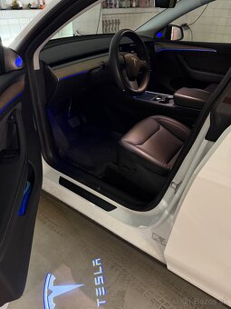 Tesla model Y Long range 09/2022 len 13400km - 3