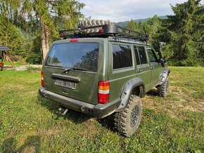 Jeep cherokee xj.2,5 diesel - 3