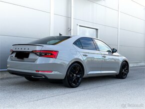 Škoda Superb 2.0 tdi Sportline REZERVOVANÝ - 3