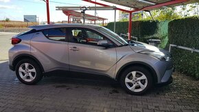 Toyota C-hr 1.2 benzín 85 kw - 3