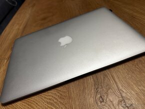 MacBook Air 13. 2017 - 3