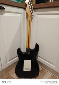 Predám Fender stratocaster relic 1984 , USA - 3