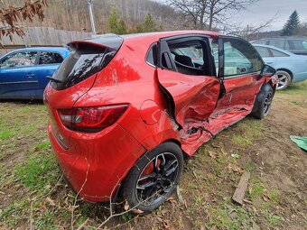 Rozpredám na náhradné diely Renault Clio 2014 - 3