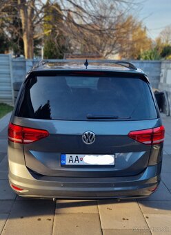 Volkswagen Touran 2,0 TDI DSG - 3