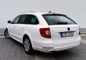 Škoda Superb 2.0 TDI Elegance DSG - 3