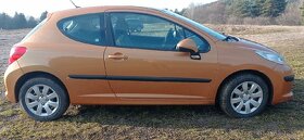 Predám Peugeot 207 1,6 HDi 66 kW - 3