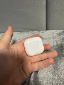 Airpods 4 - 3