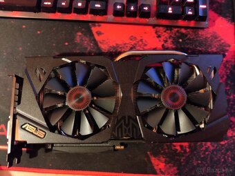 ASUS STRIX-GTX970-DC2OC-4GD5 - 3