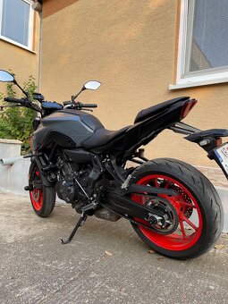 Yamaha MT07 - 3