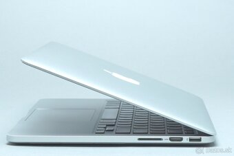 ZÁRUKA/Macbook Pro 13.3"/I5 2.9GHZ/8GB RAM/512GB SSD - 3