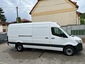 MERCEDES SPRINTER 414CDI CHLAĎÁK TUPLÁK ZÁSUVKA DO 3,5T ČR - 3