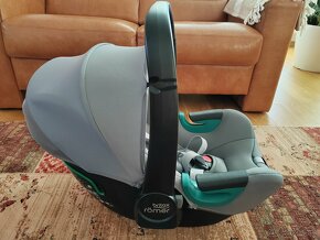 BRITAX RÖMER Baby Safe 3 i-Size - 3